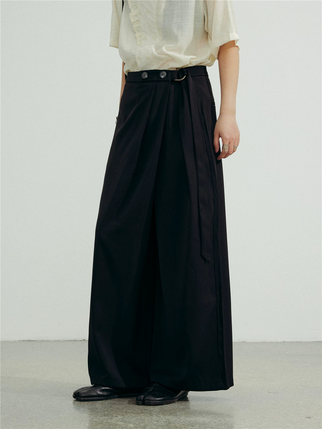 SUNYVONNE Irregular Diagonal Button, High-waisted Lace-up Casual Suit Pants