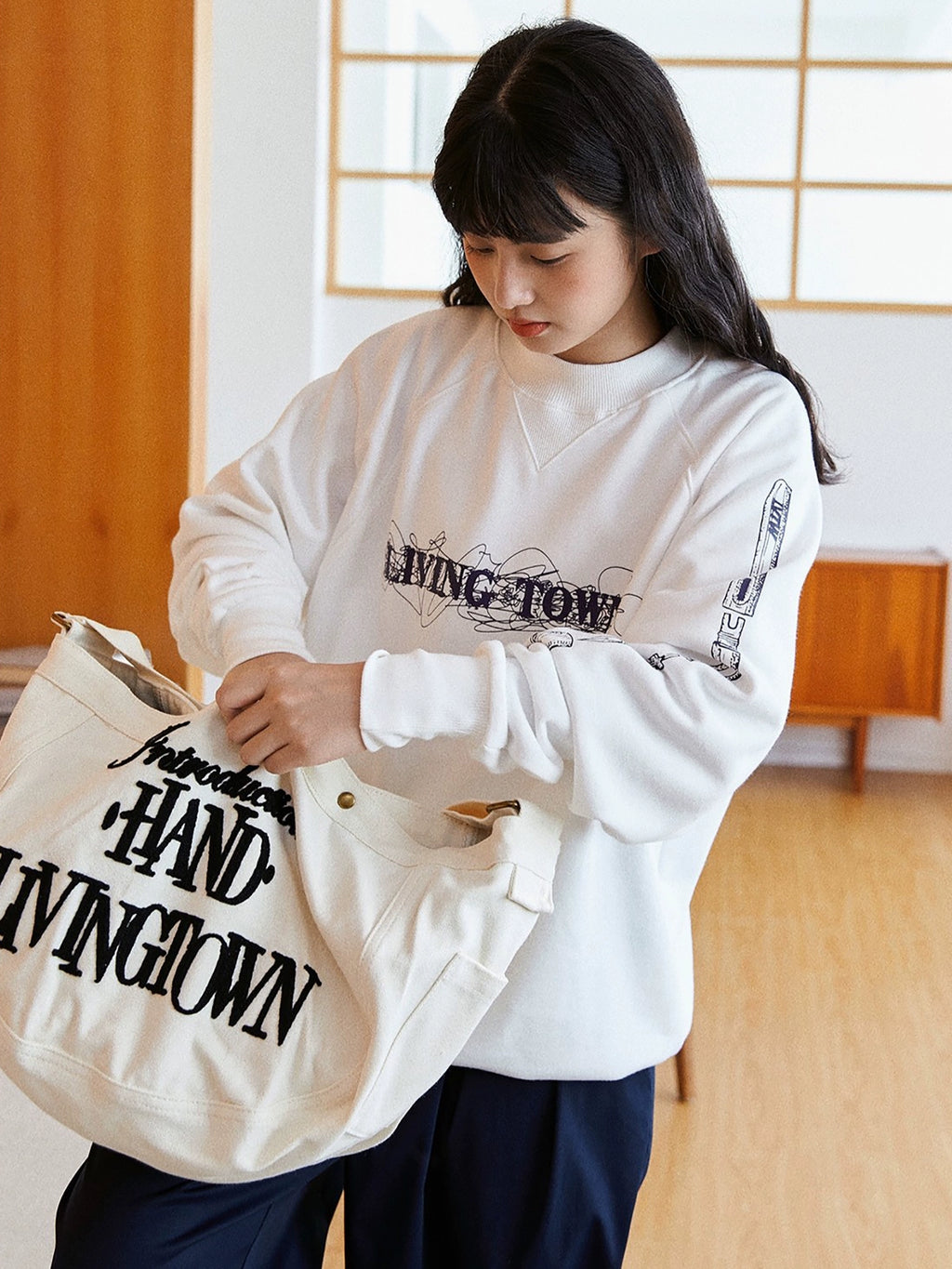 LivingTown Vintage Large Capacity Commuter Japanese Casual Canvas Bag