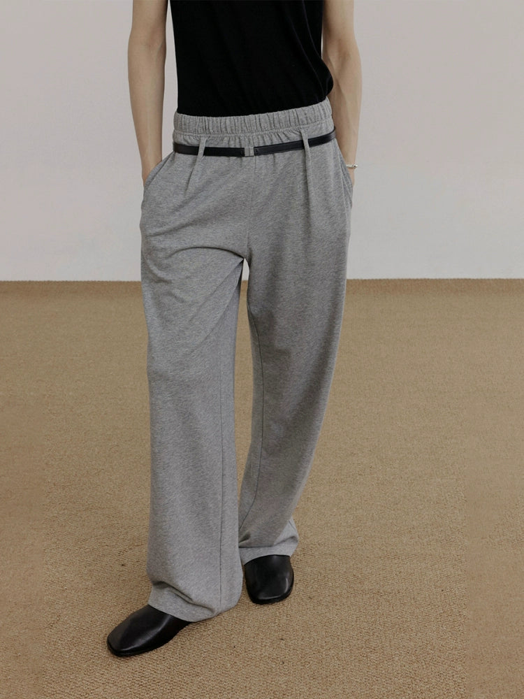 COLN Casual Loose Elastic Waist Pleated Sweatpants