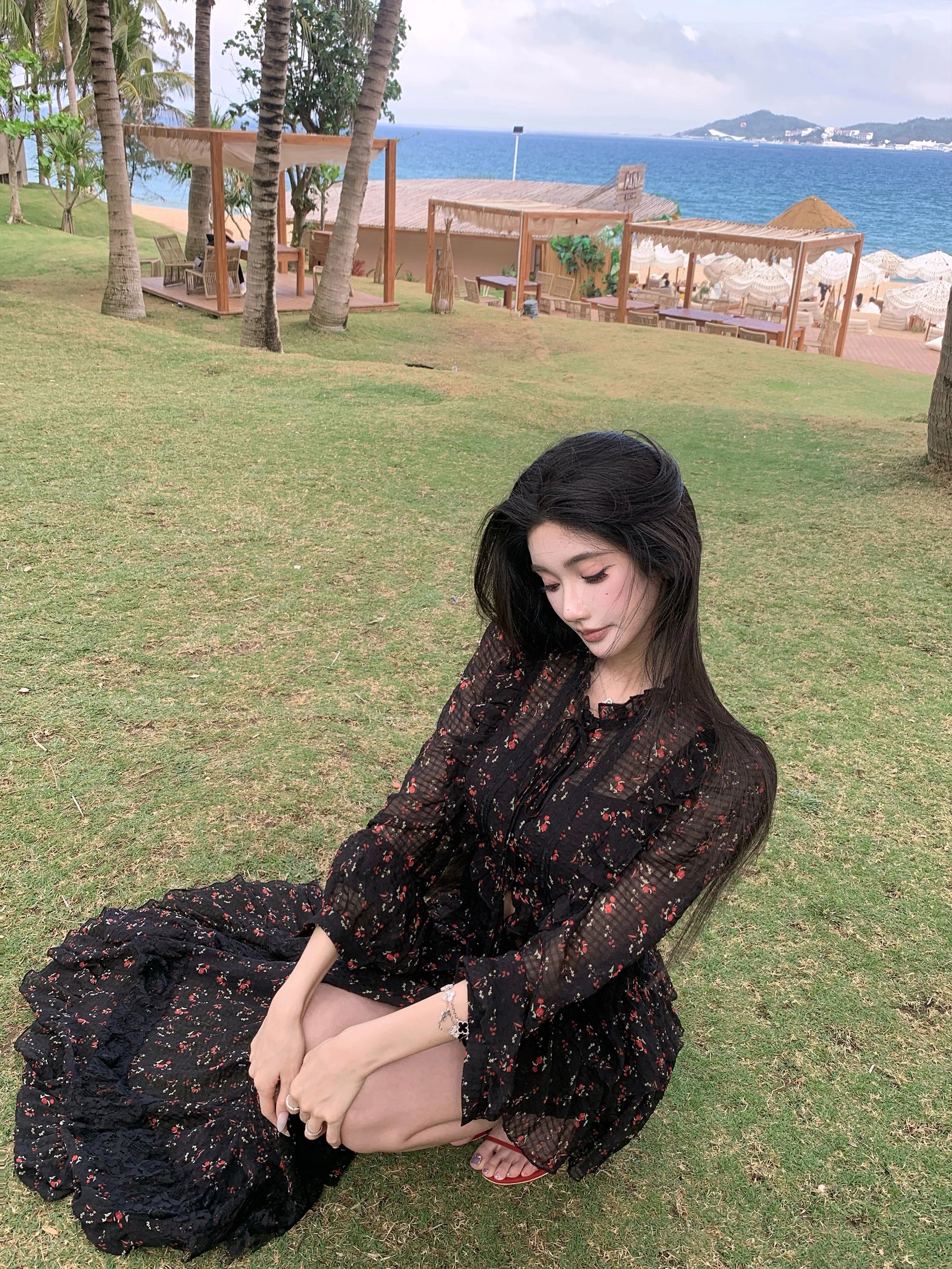 Barb Chill Floral Lace Skirt Two-piece Set