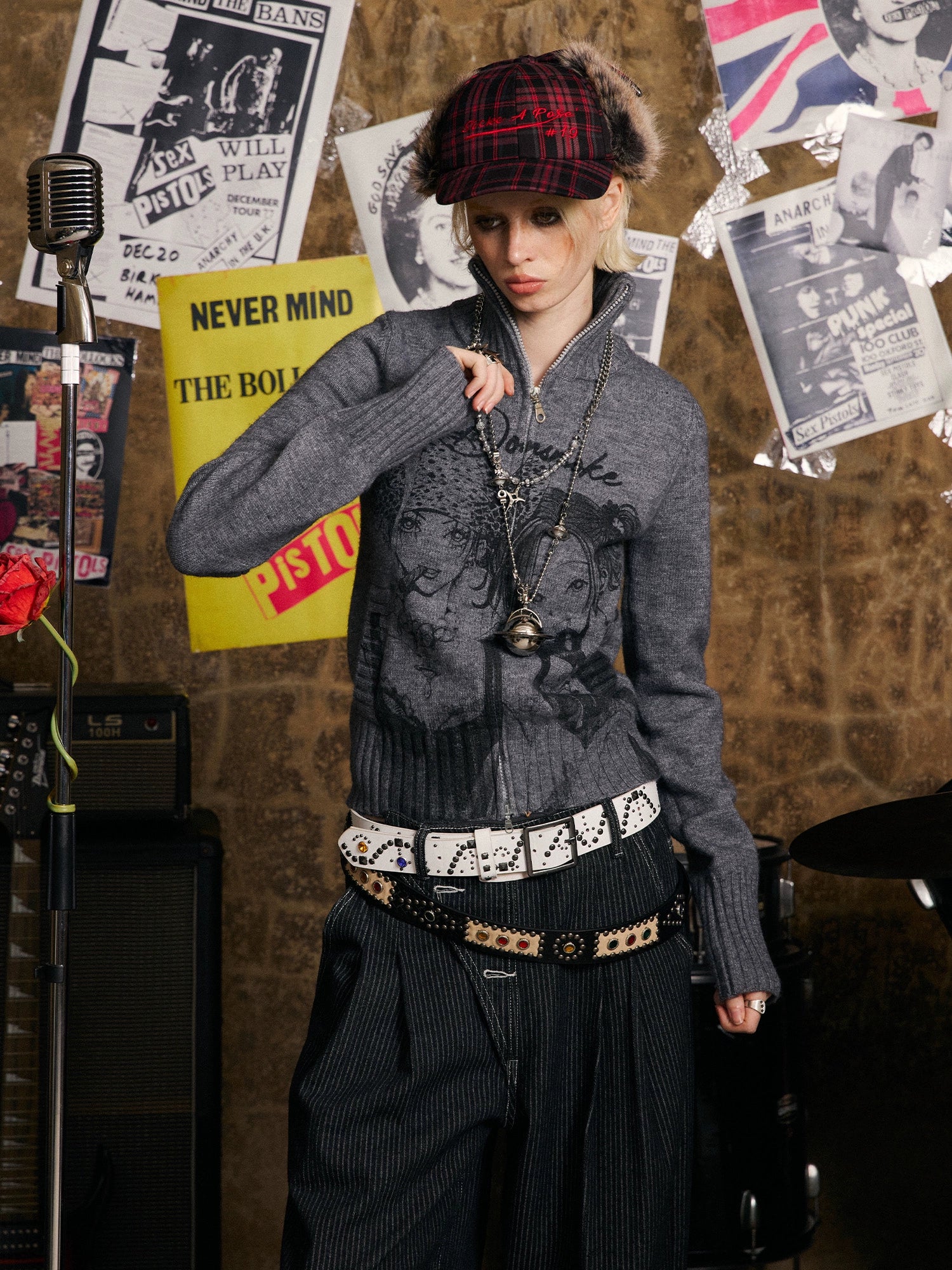 DONSMOKE Stand-up Neck Knitted Cardigan