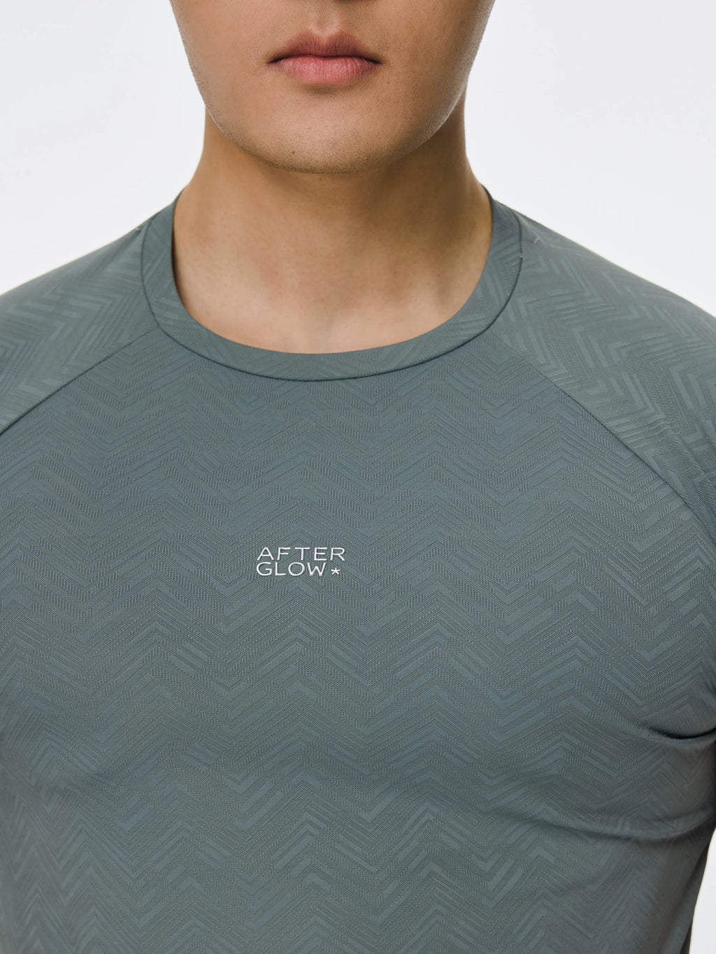 AFTERGLOW Light and Breathable Sports Tee