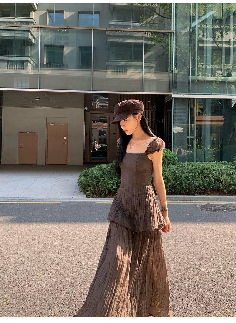 YOUNG KYLIN Square Neck Pendulum Pleated Dress