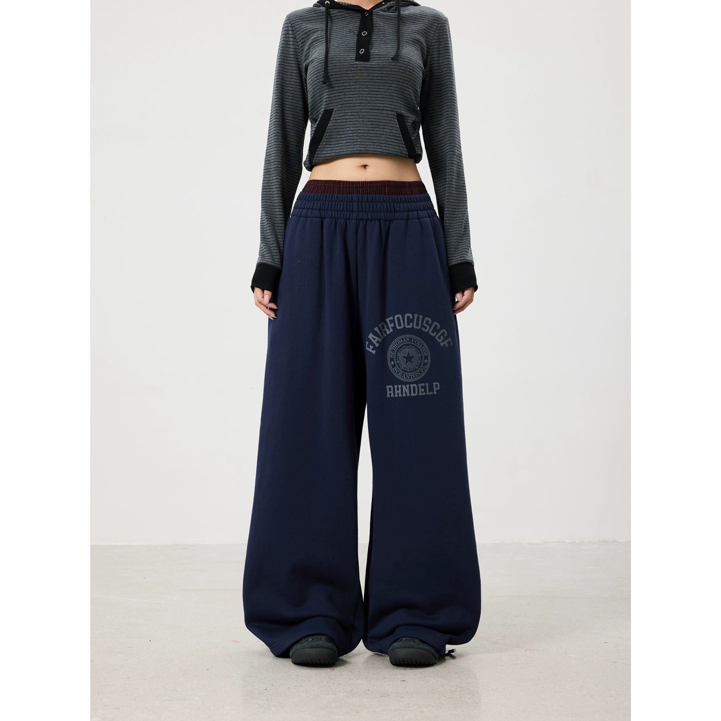 BTSG Vintage Badge Printed Sweatpants