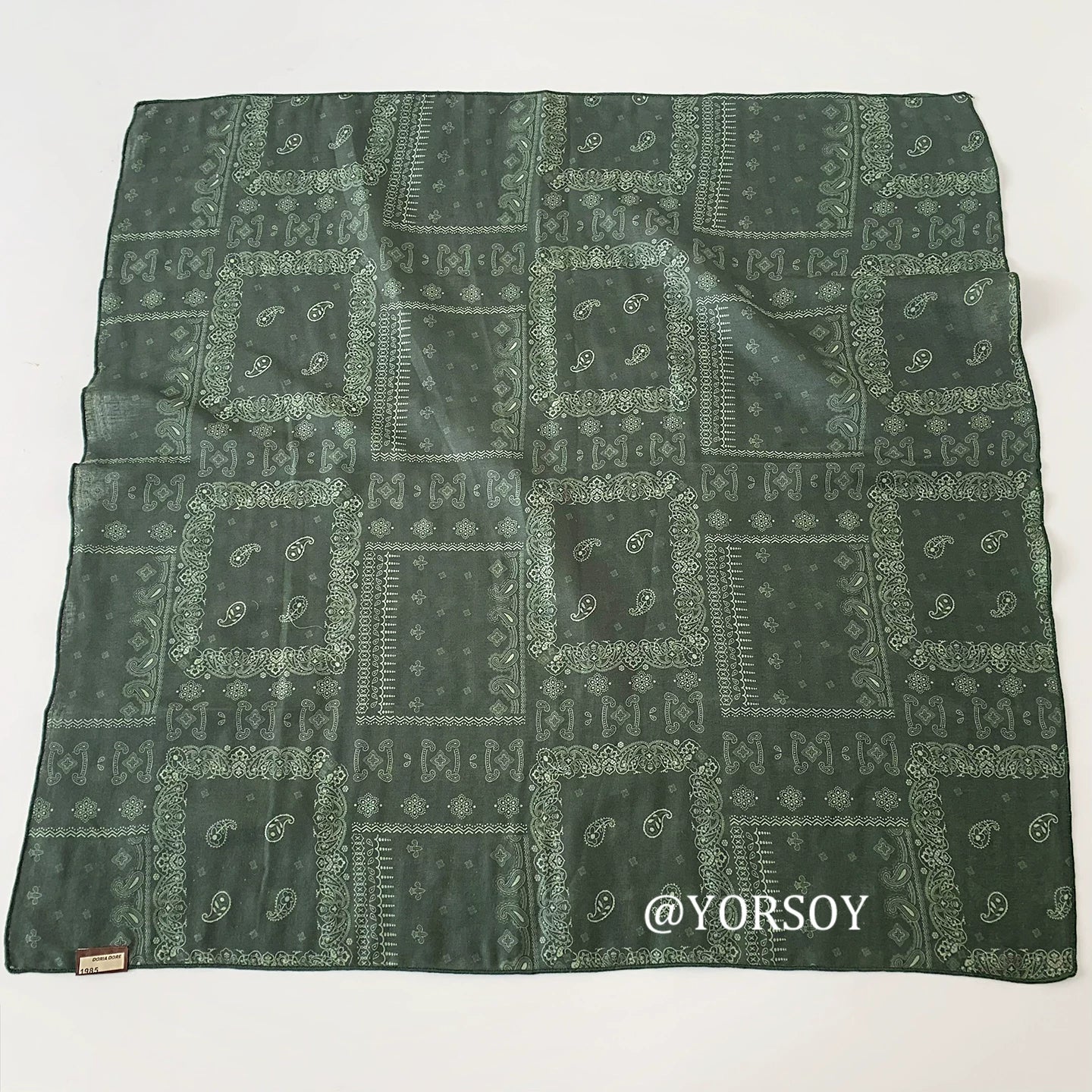 YORSOY Retro Atmosphere Multifunctional Square Scarf