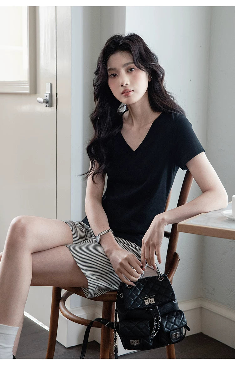 XUJING Simple V-neck Slim and Thin Tee