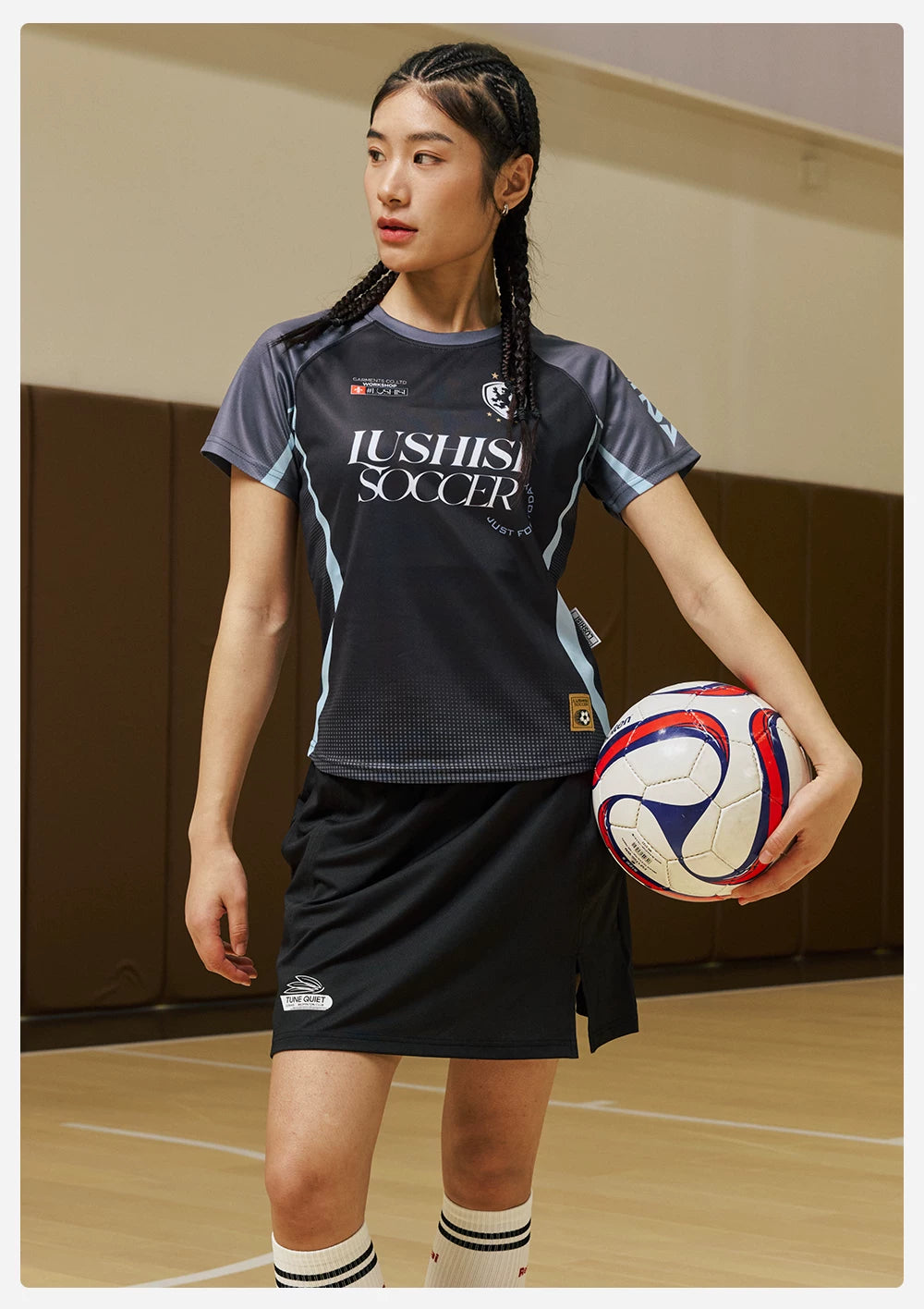 LUSHISI Moisture Wicking Exercise Tee