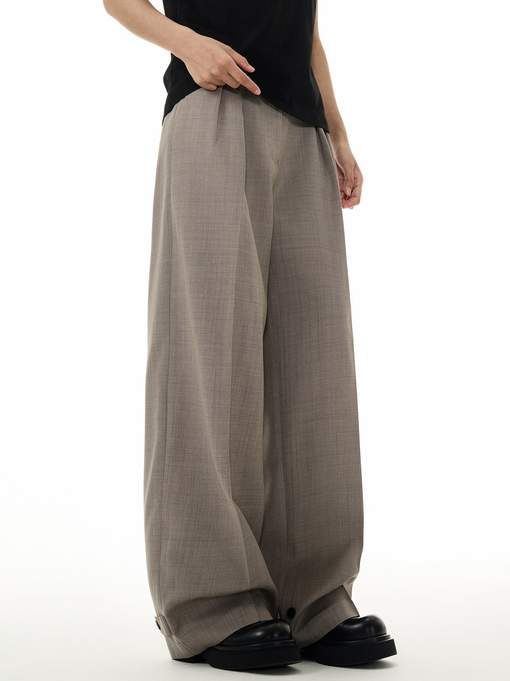 FLYOFF premium button gray pants