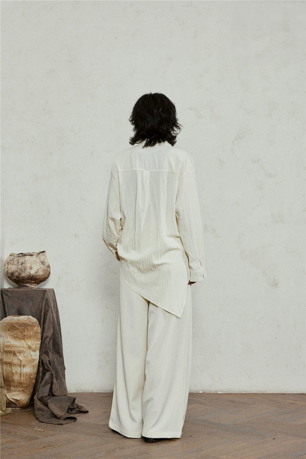SUNYVONNE Irregular Bevelled Edge Loose Long-sleeved Shirt