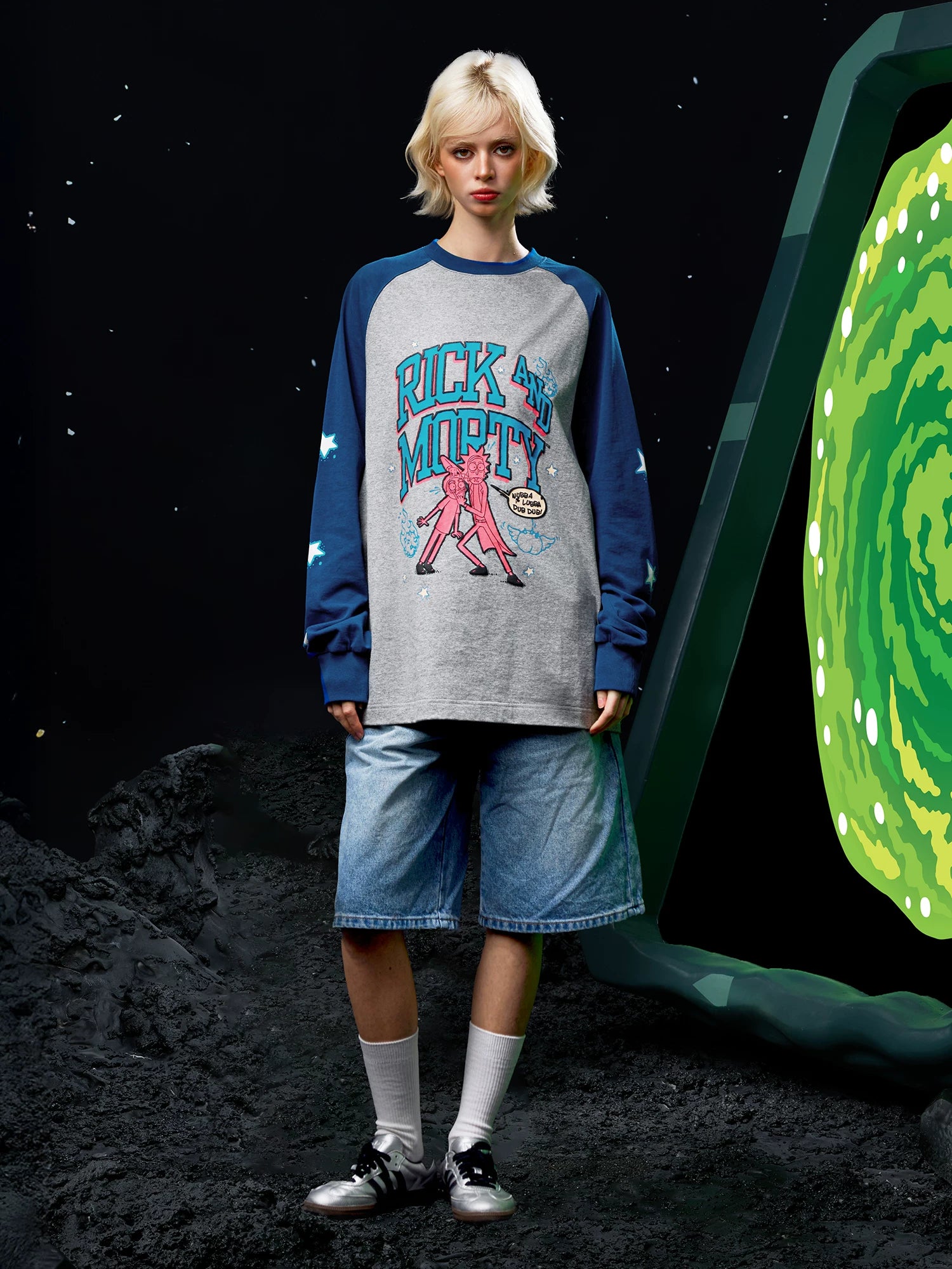 WHOOSIS Shoulder Sleeve Star Print Long Sleeve