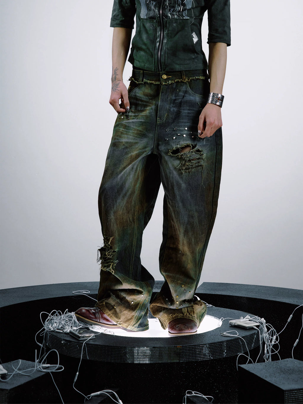 PAIKI Ripped Burr Straight Loose Jeans