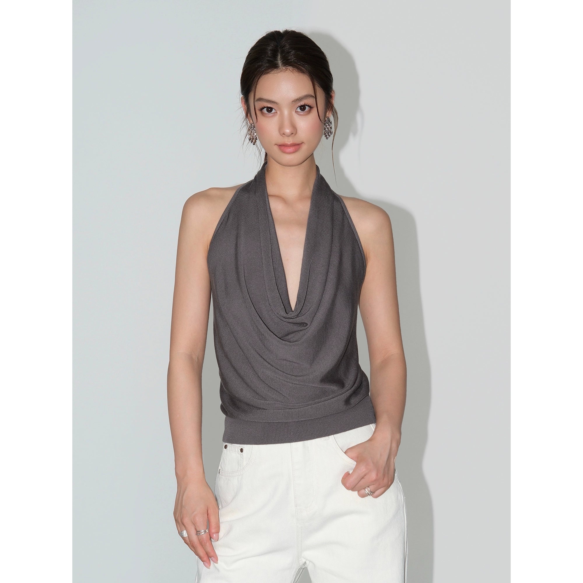 NEVA HU Swinging Neck Sling Vest