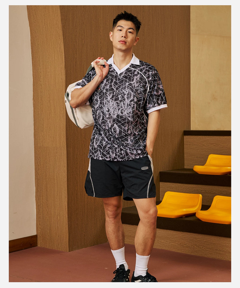 LUSHISI Sports and Leisure Quick-Drying Light and Breathable TEE