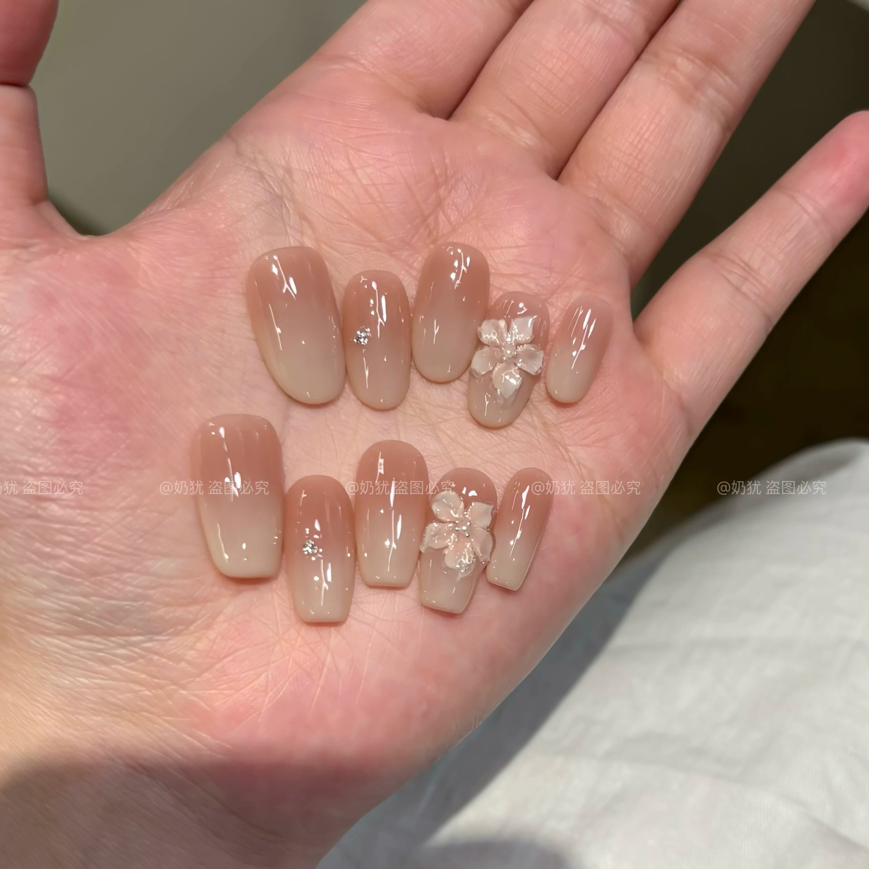 Beetle Nails Gradual Change Hand Pinch Ice Flower Pure Hand Wear Armor