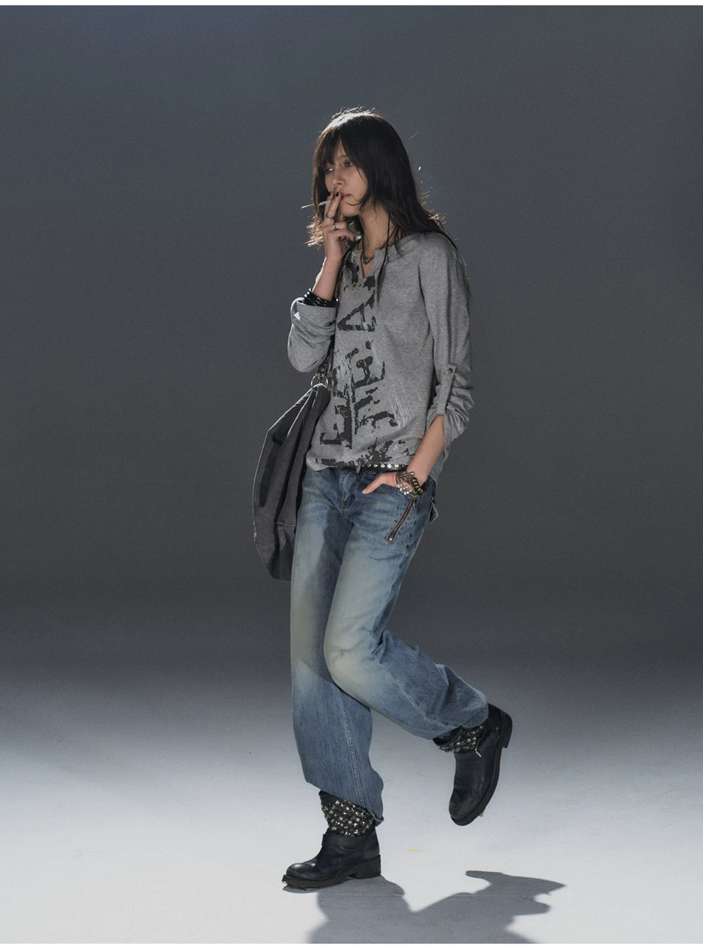 WearAndtear Double Zipper Contrasting Low-rise Jeans