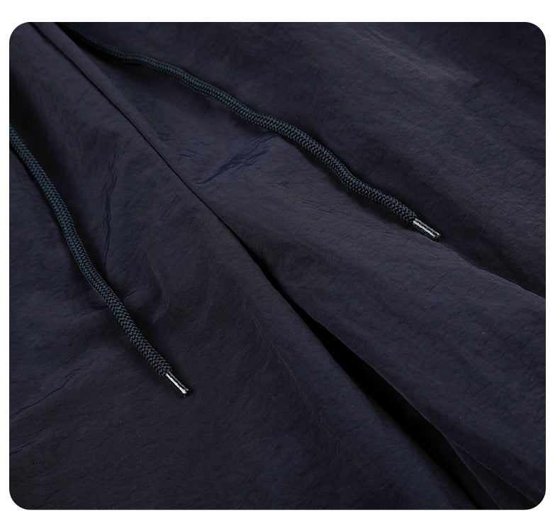 11KN Loose and Versatile Three-bar Sports and Leisure Shorts