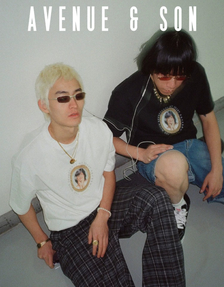 AVENUESON Portrait Commemorative Skateboard Casual Tee