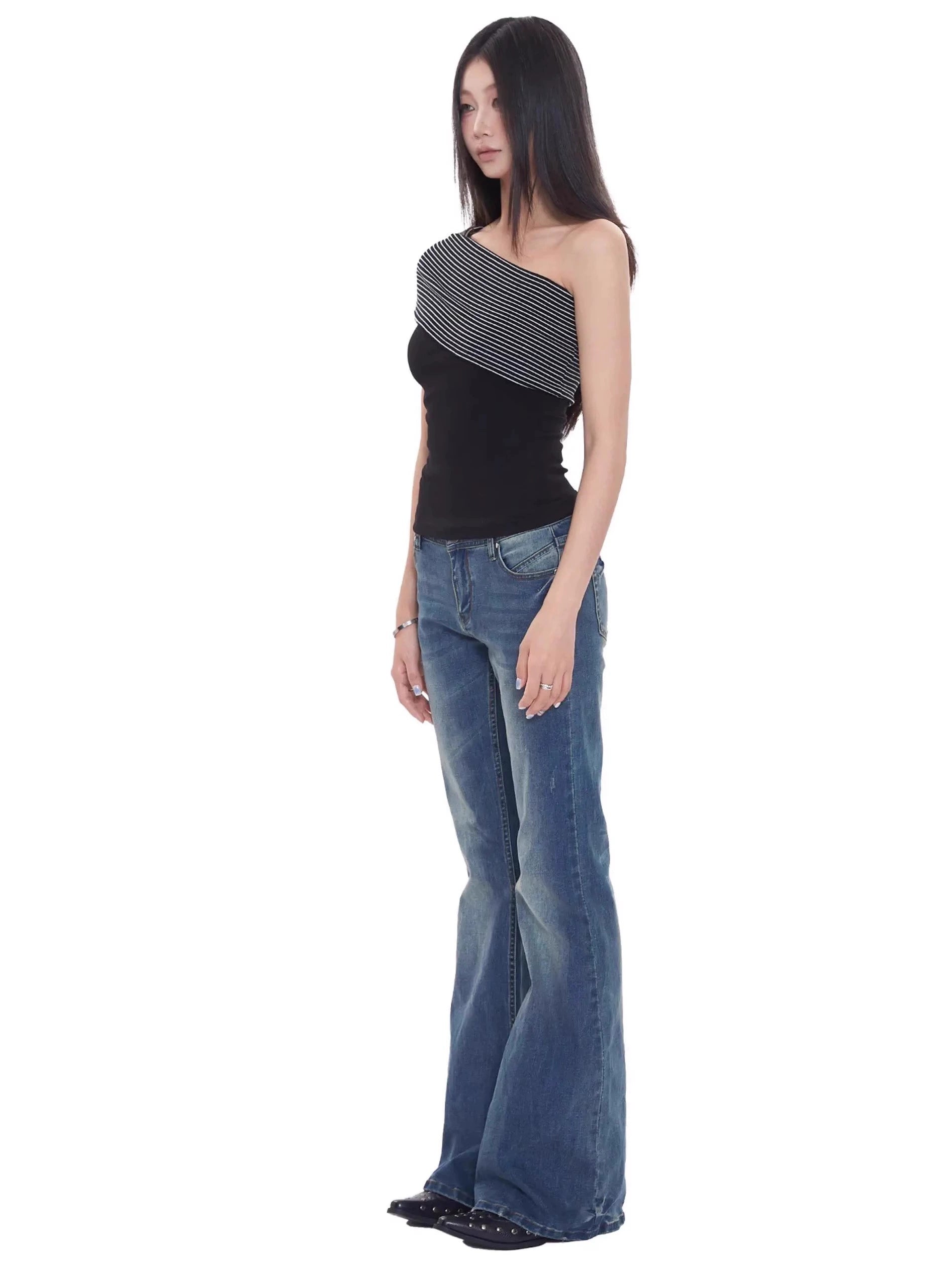 WITHMIN Micro-stretch Slim Straight Jeans