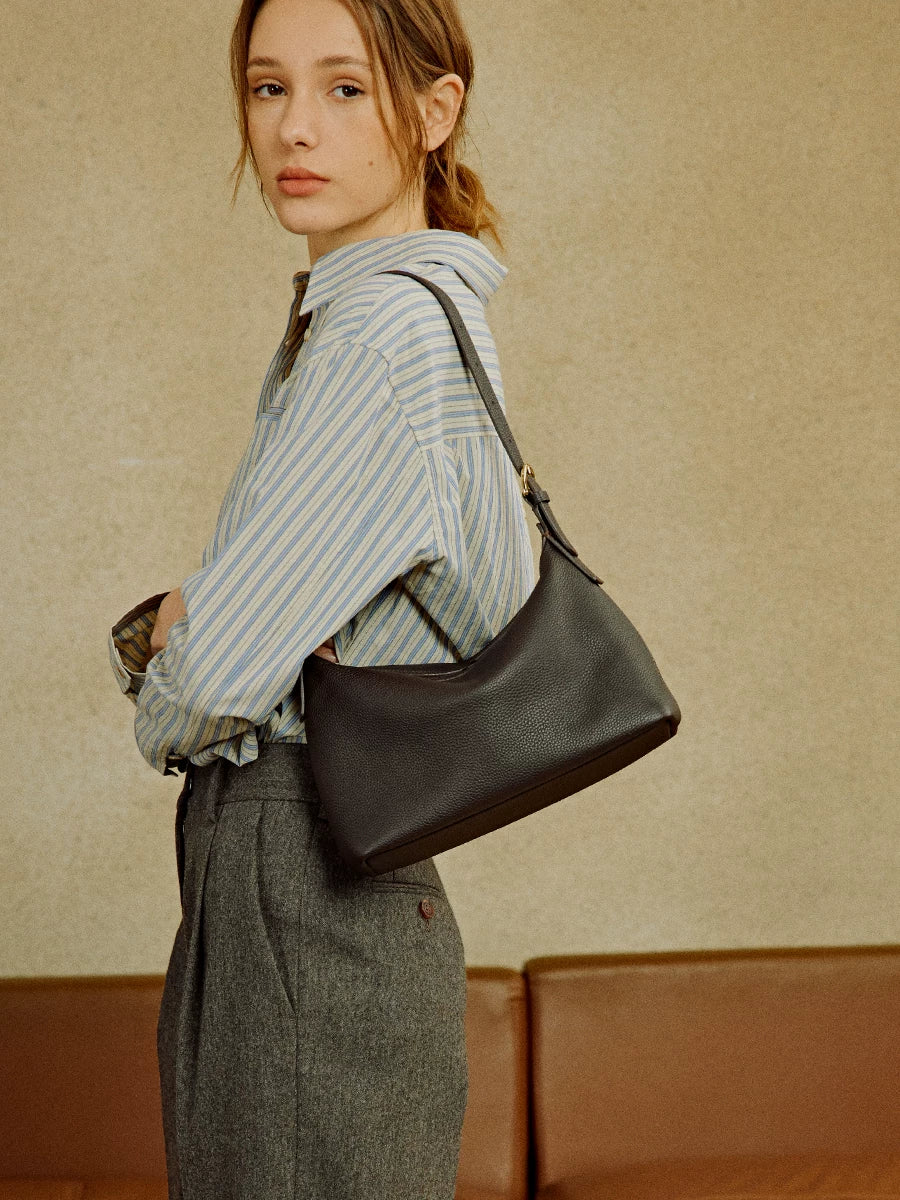 AVALEA Vintage Leather Shoulder Underarm Bag