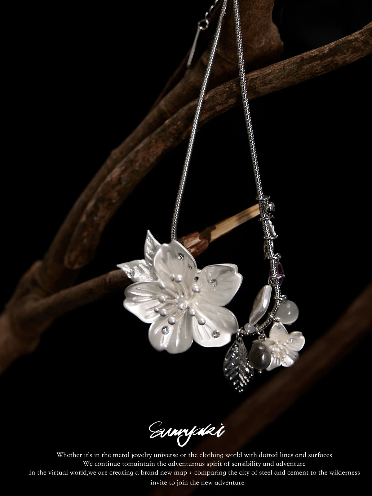 SUMIYAKI Sakura Tassel Collar