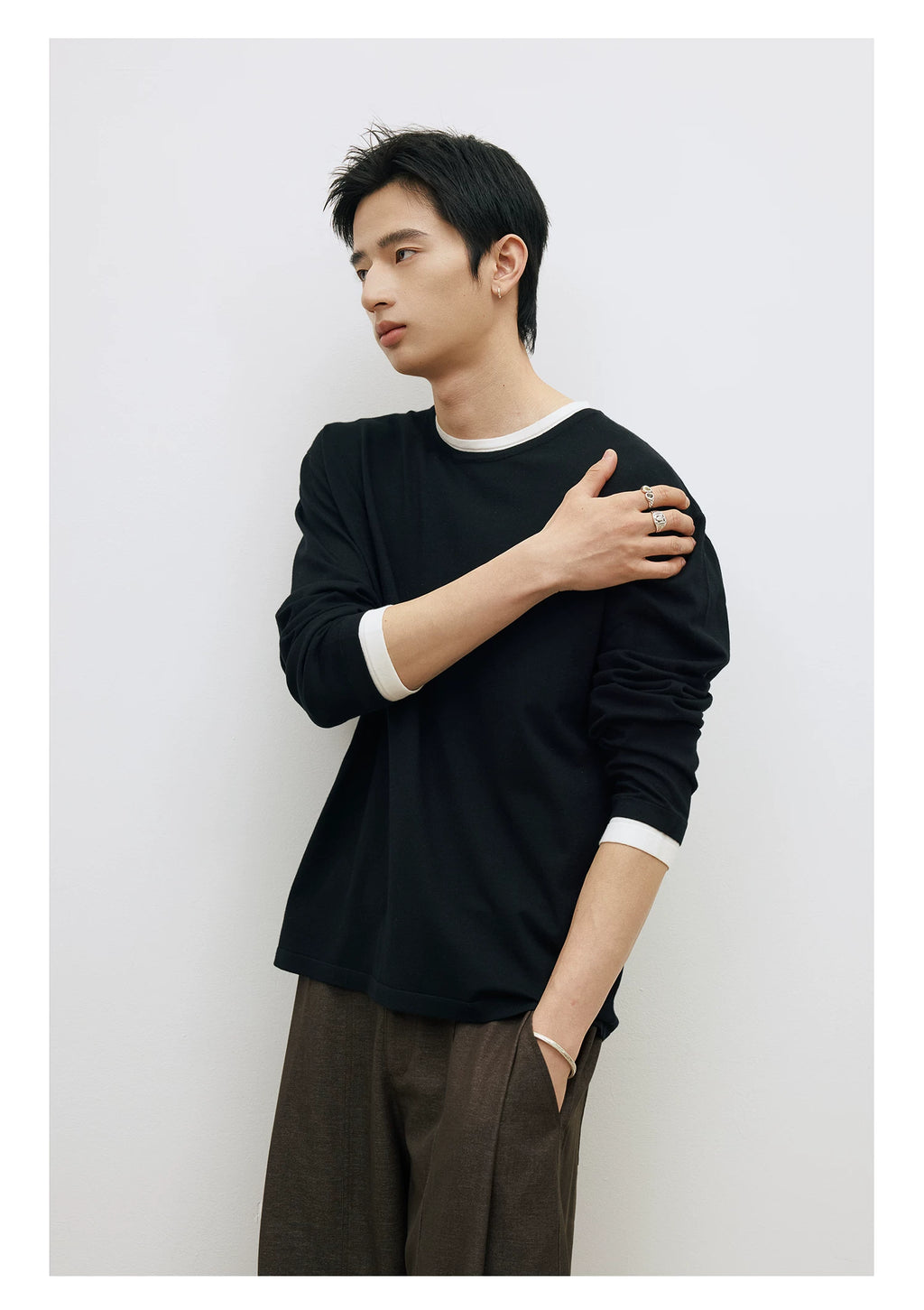 LR Contrasting Splicing Knitted Sweater
