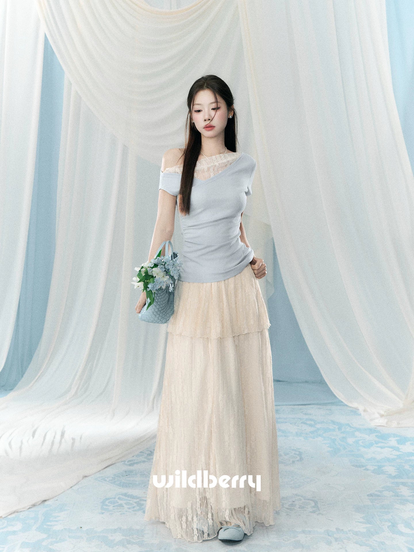 Wildberry Versatile Lace Skirt