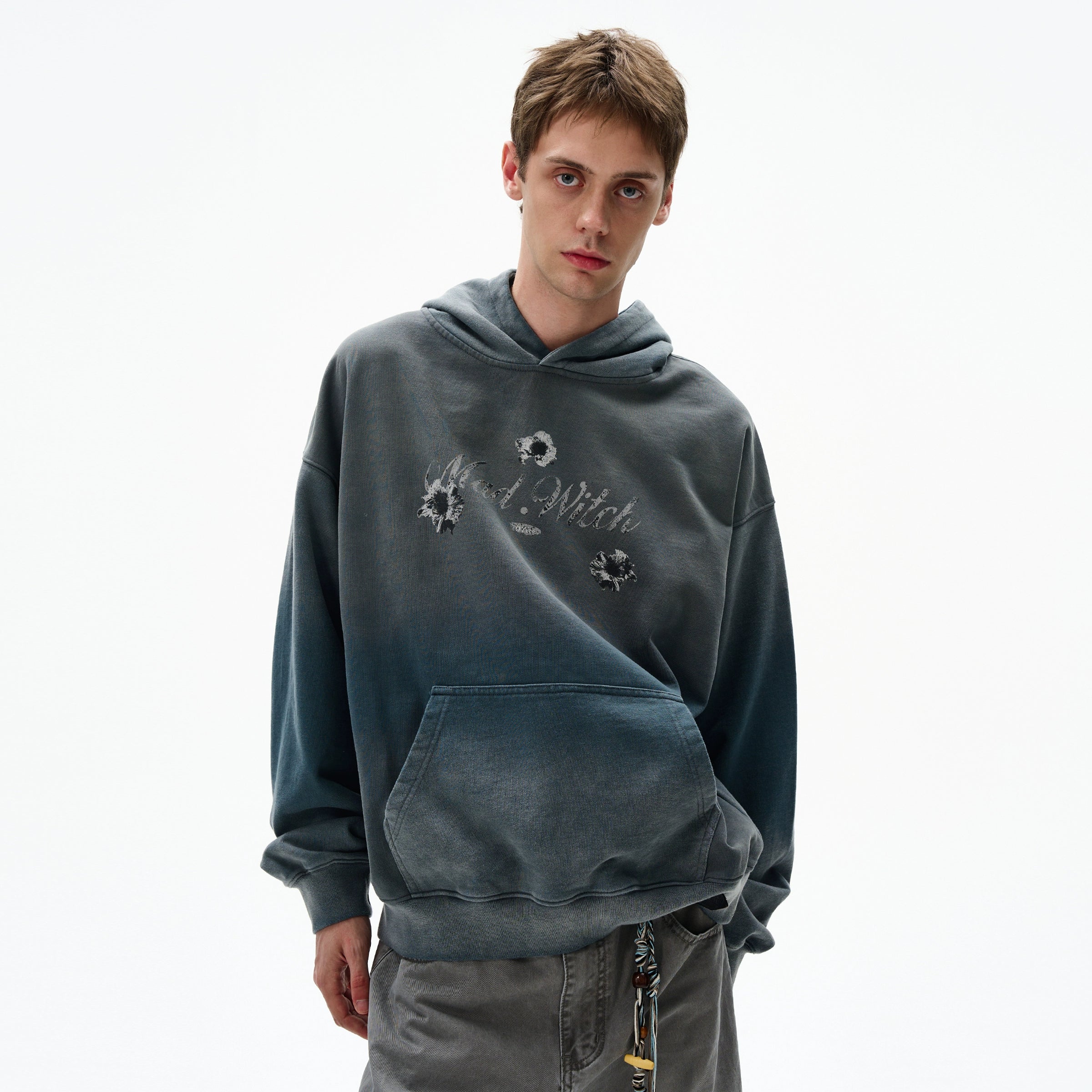 MADWITCH Gradual Change Wash Print Hooded Sweater