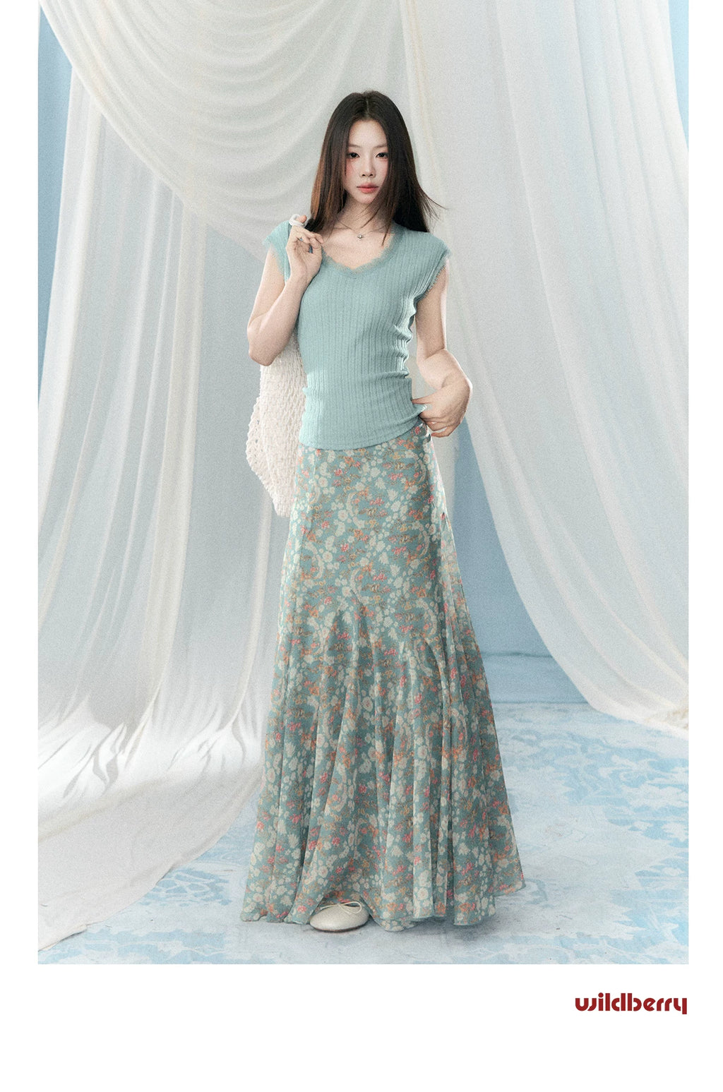 Wildberry Vintage High Waist Floral Skirt