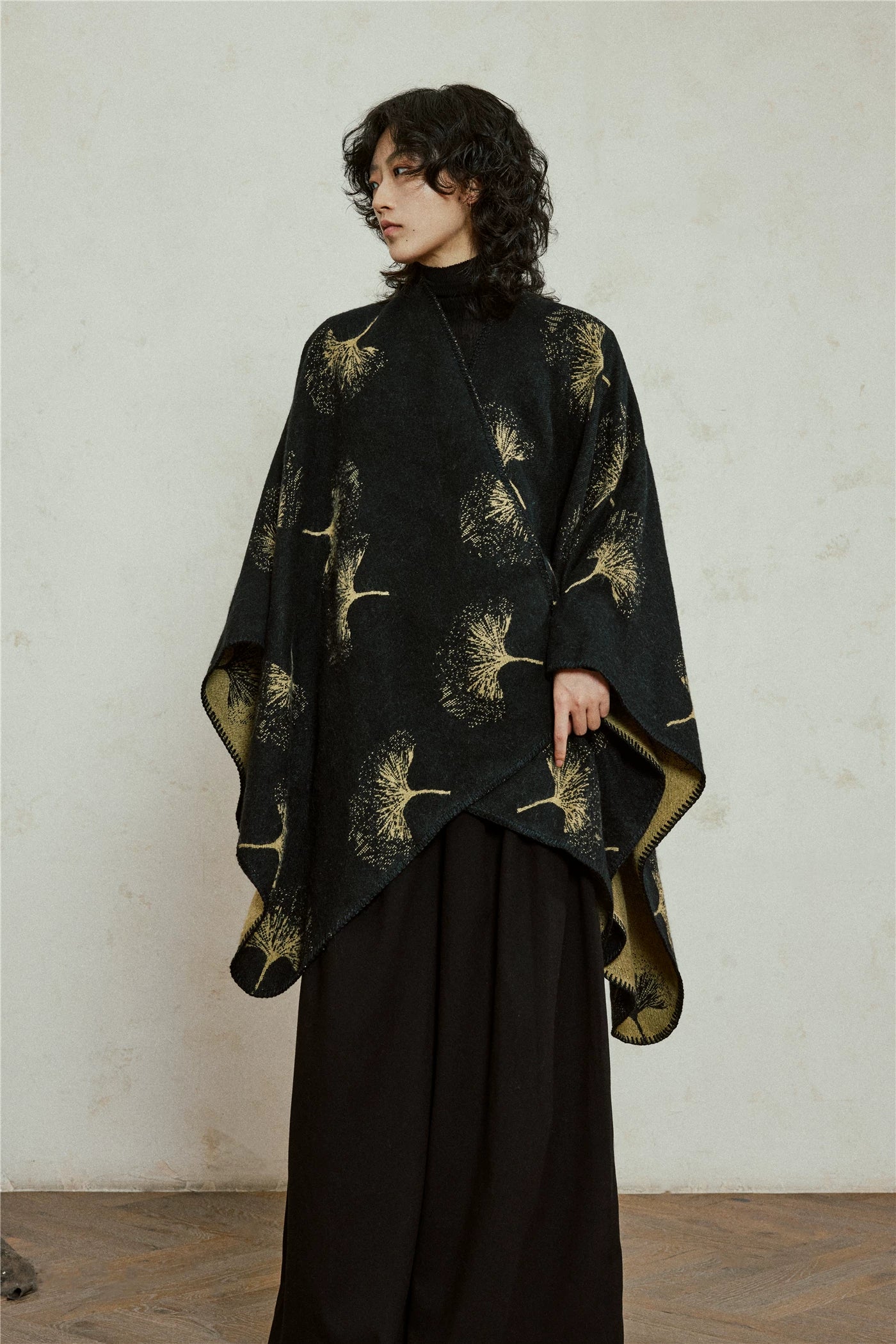 SUNYVONNE Warm Double-sided Knitted Outer Cape