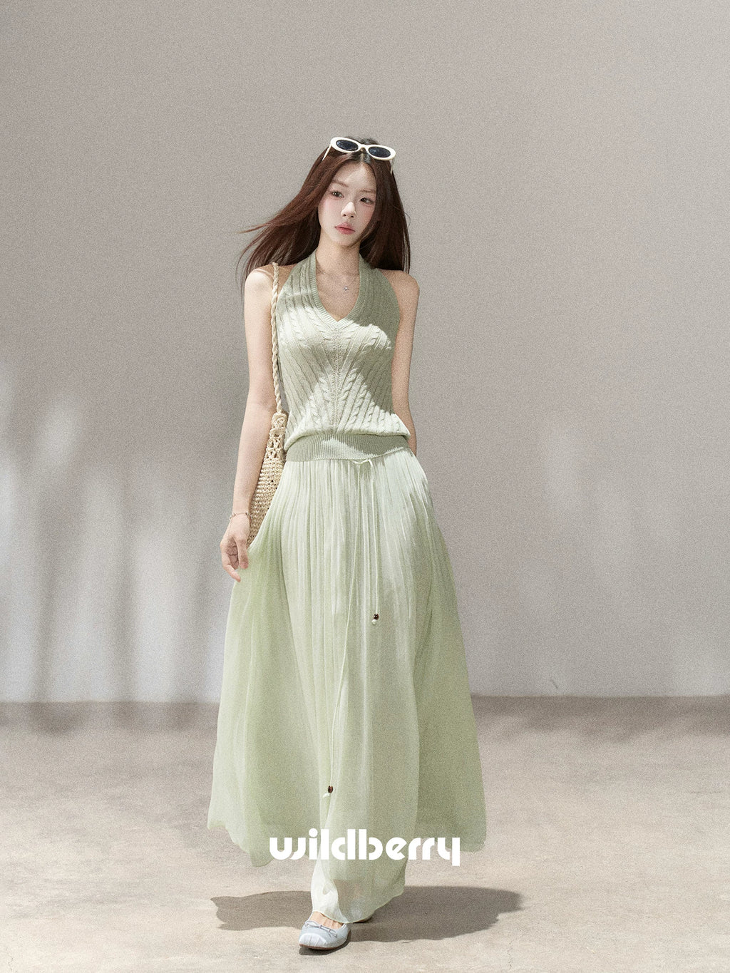 Wildberry High Waist Pleated Skirt
