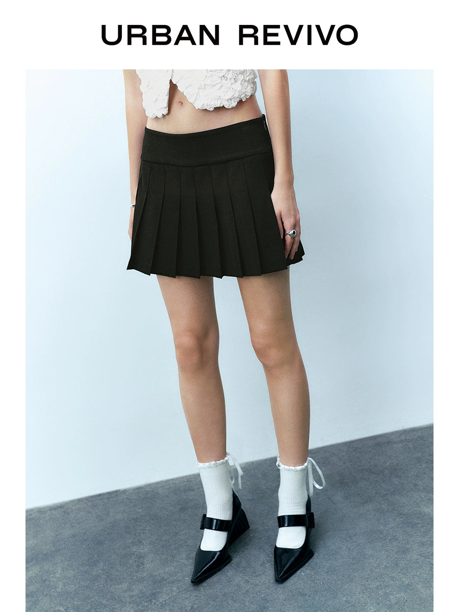 URBAN REVIVO Age-reducing College Short A-shaped Pleated Skirt