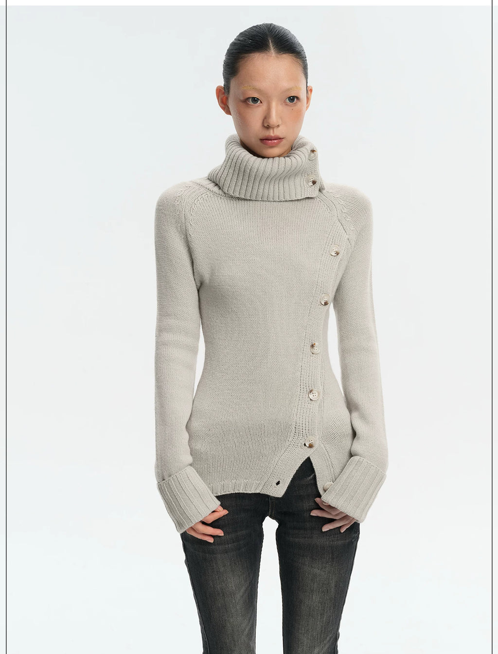 LINY LIBERTY Vintage Turtleneck Slim-fit Knitted Sweater
