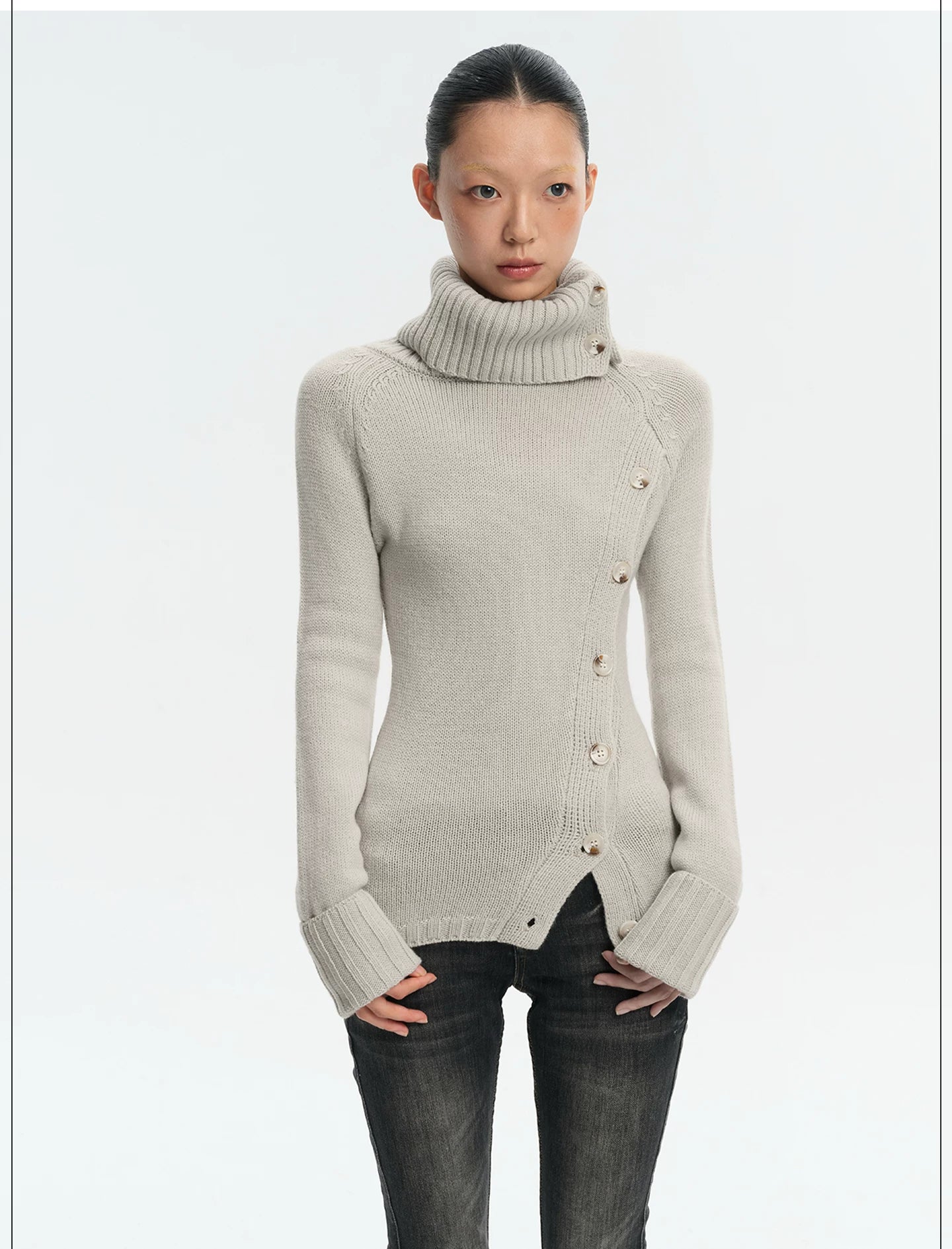LINY LIBERTY Vintage Turtleneck Slim-fit Knitted Sweater