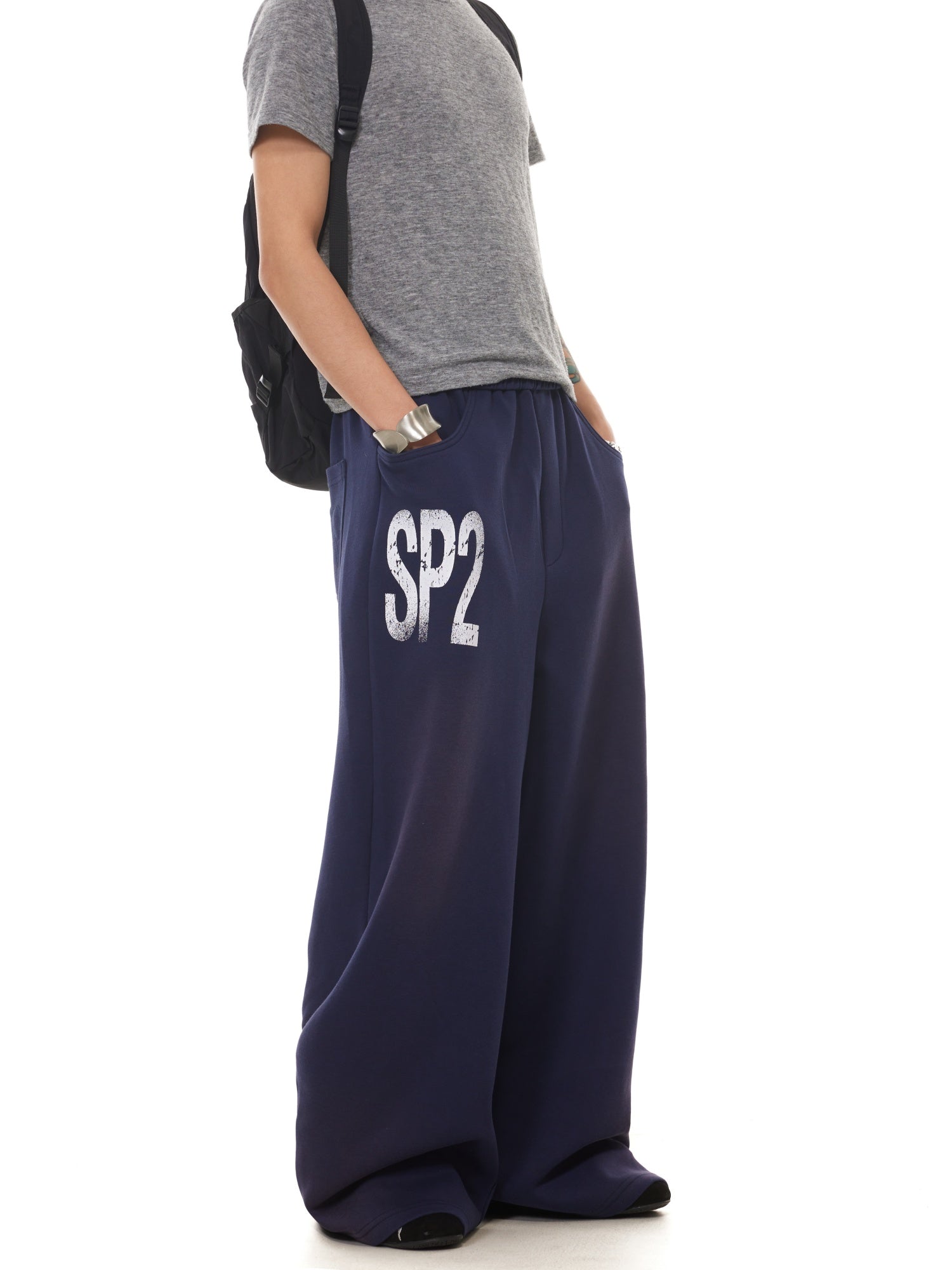 BTSG SP2 loose sweatpants