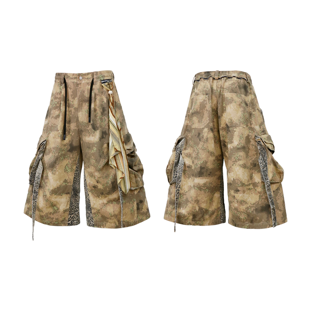 RELABEL Camouflage Leopard Print Splicing Tooling Eight-point Shorts