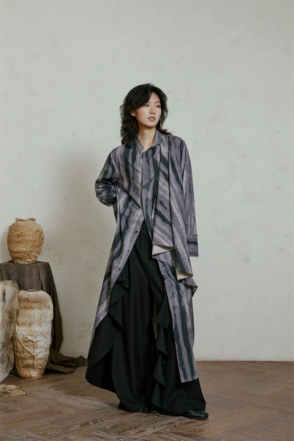 SUNYVONNE Asymmetrical Diagonal Placket Smudged Striped Long-sleeved Shirt