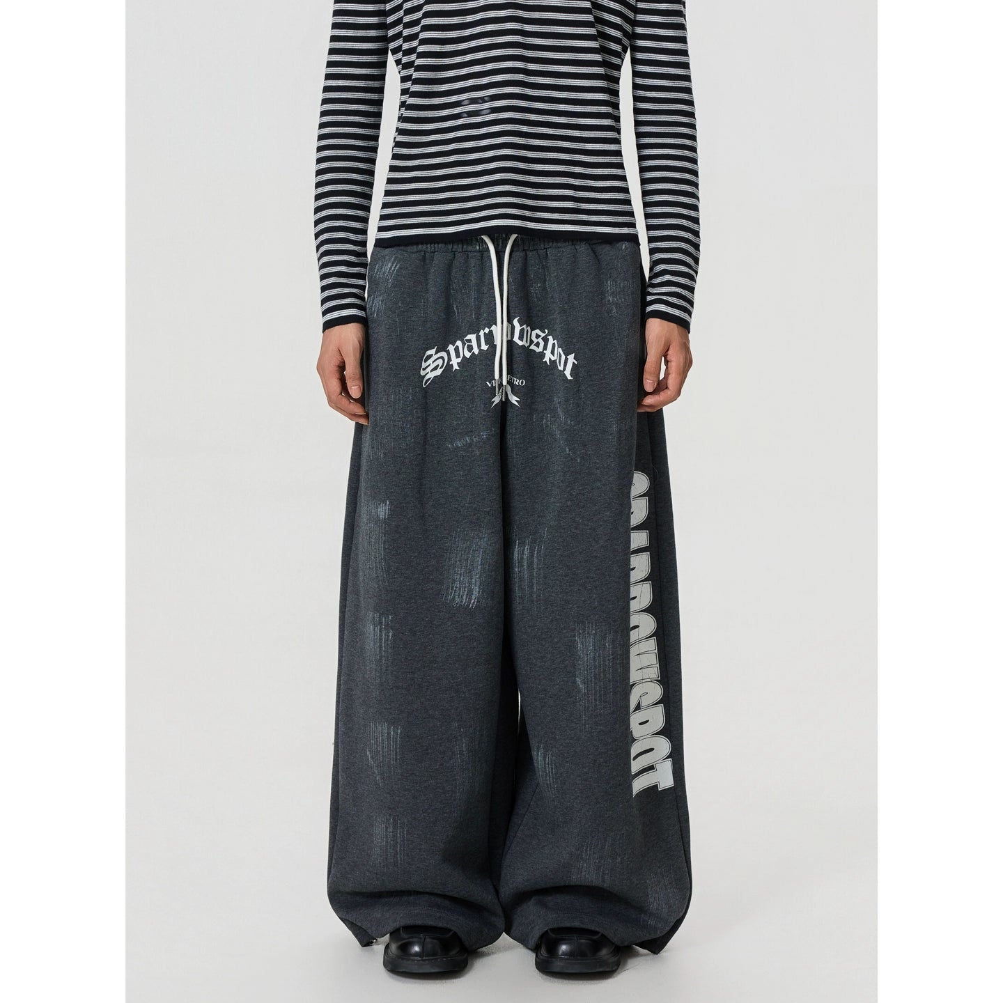 BTSG Vintage Painted Printed Wide-Leg Slacks