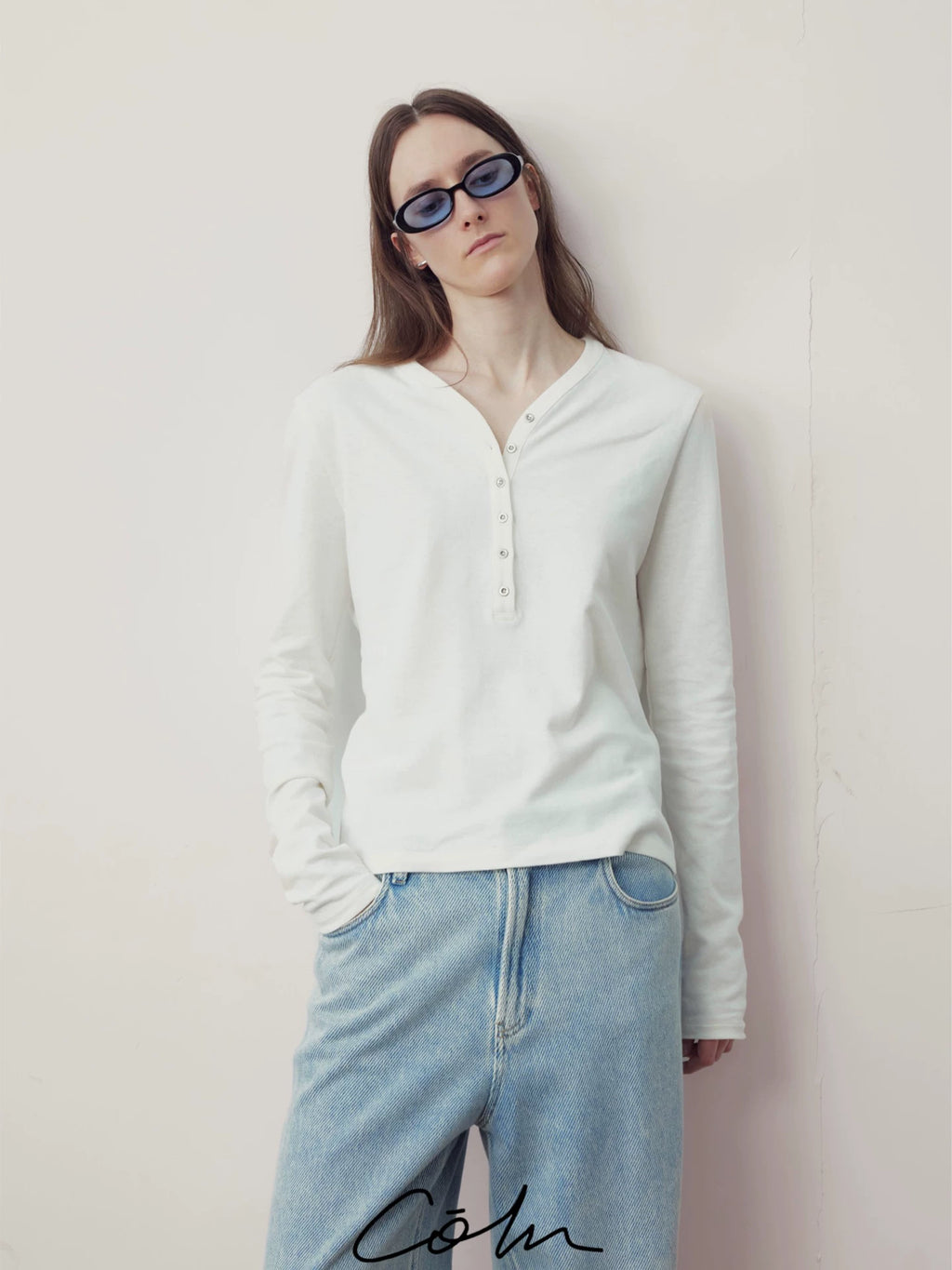 COLN V-neck Breathable Loose Casual Long Sleeves