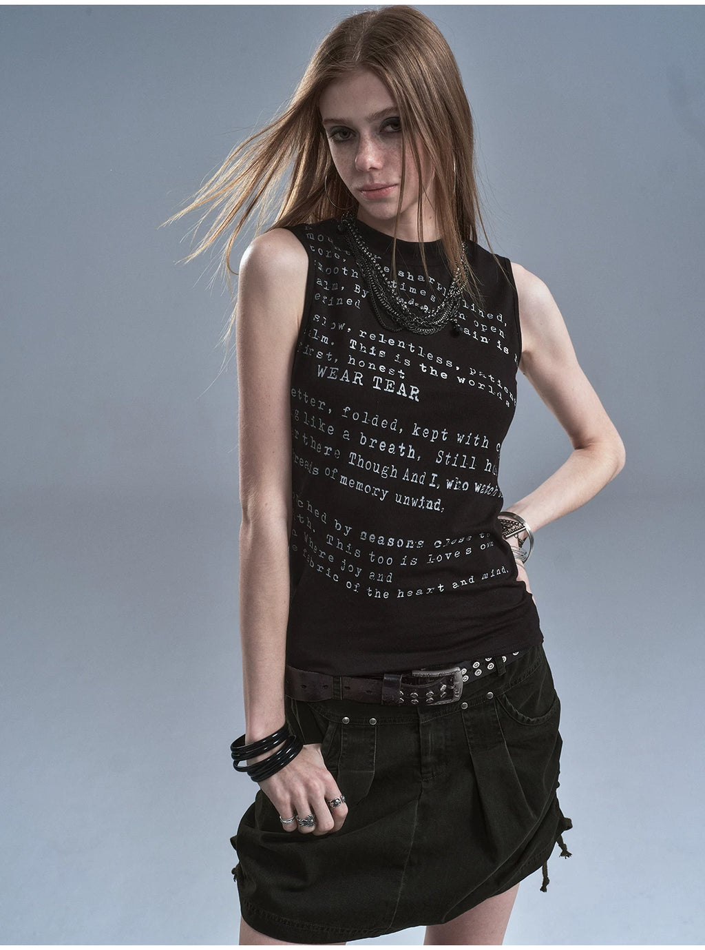 WearAndtear Small Turtleneck Letter-printed Elastic Slim Sling