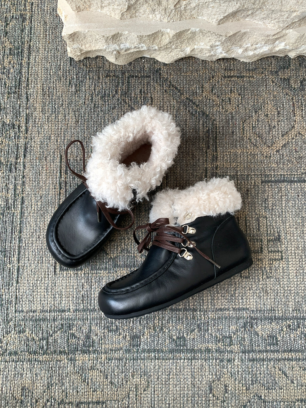 Milooey Flat-bottomed Thermal Velvet Snow Boots