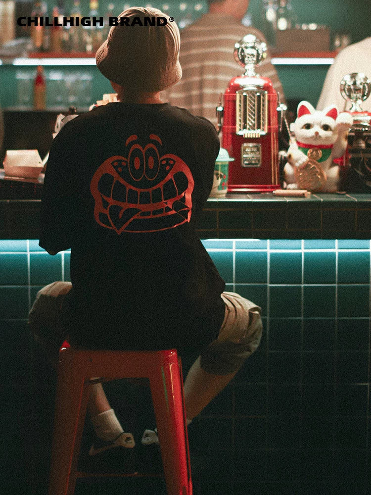 Chillhigh Delicious Burger Shop Theme Print Crew Neck Tee