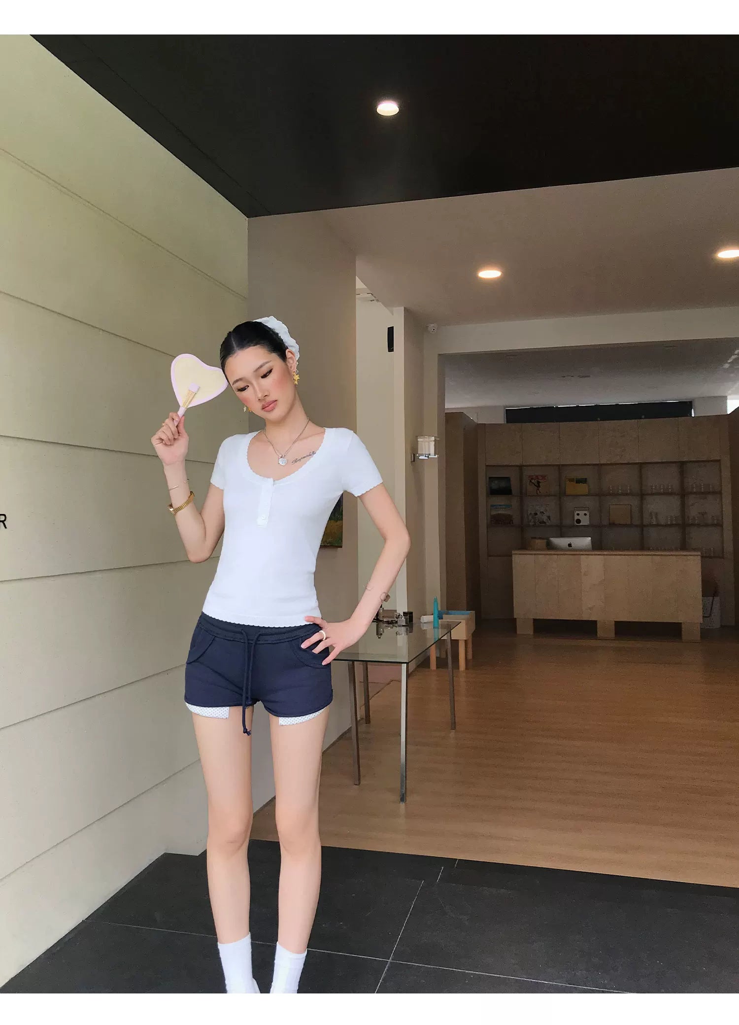 Audwyn Short Slim and Slim Round Neck Tee