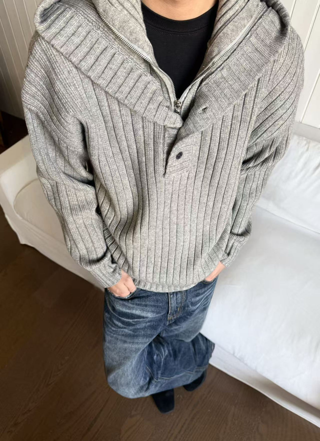 EME Fake Two-piece Stand-up Neck Hooded Thickened Knitted Sweater Jacket