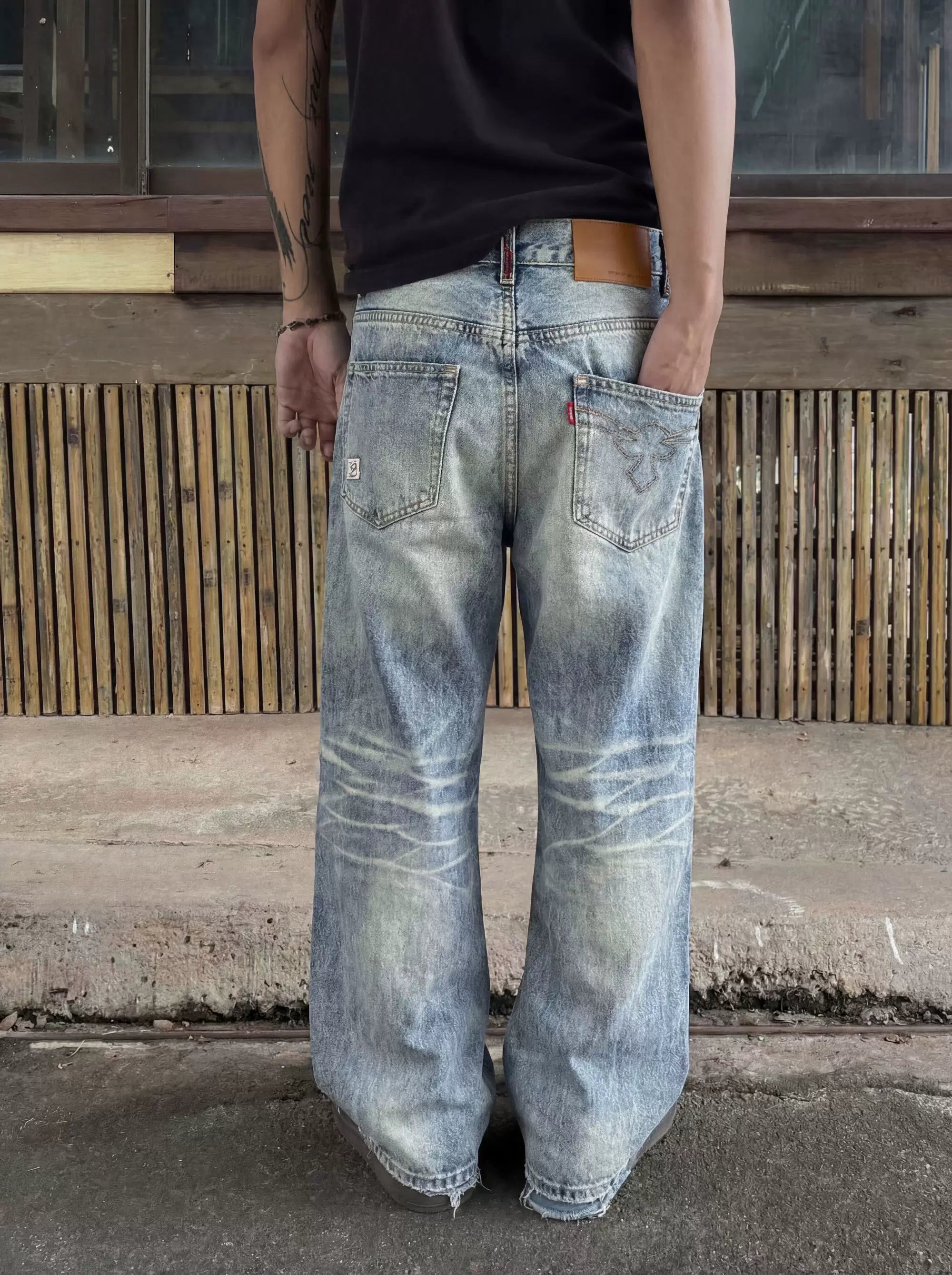 EME Vintage Straight Jeans