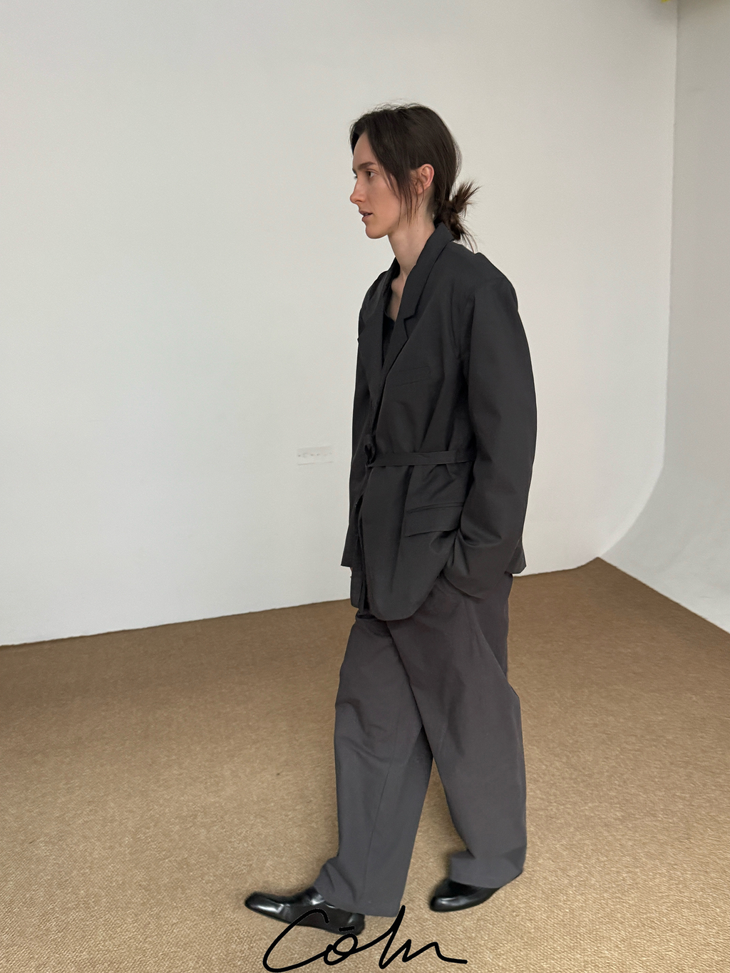 COLN Double-breasted Belt Suit