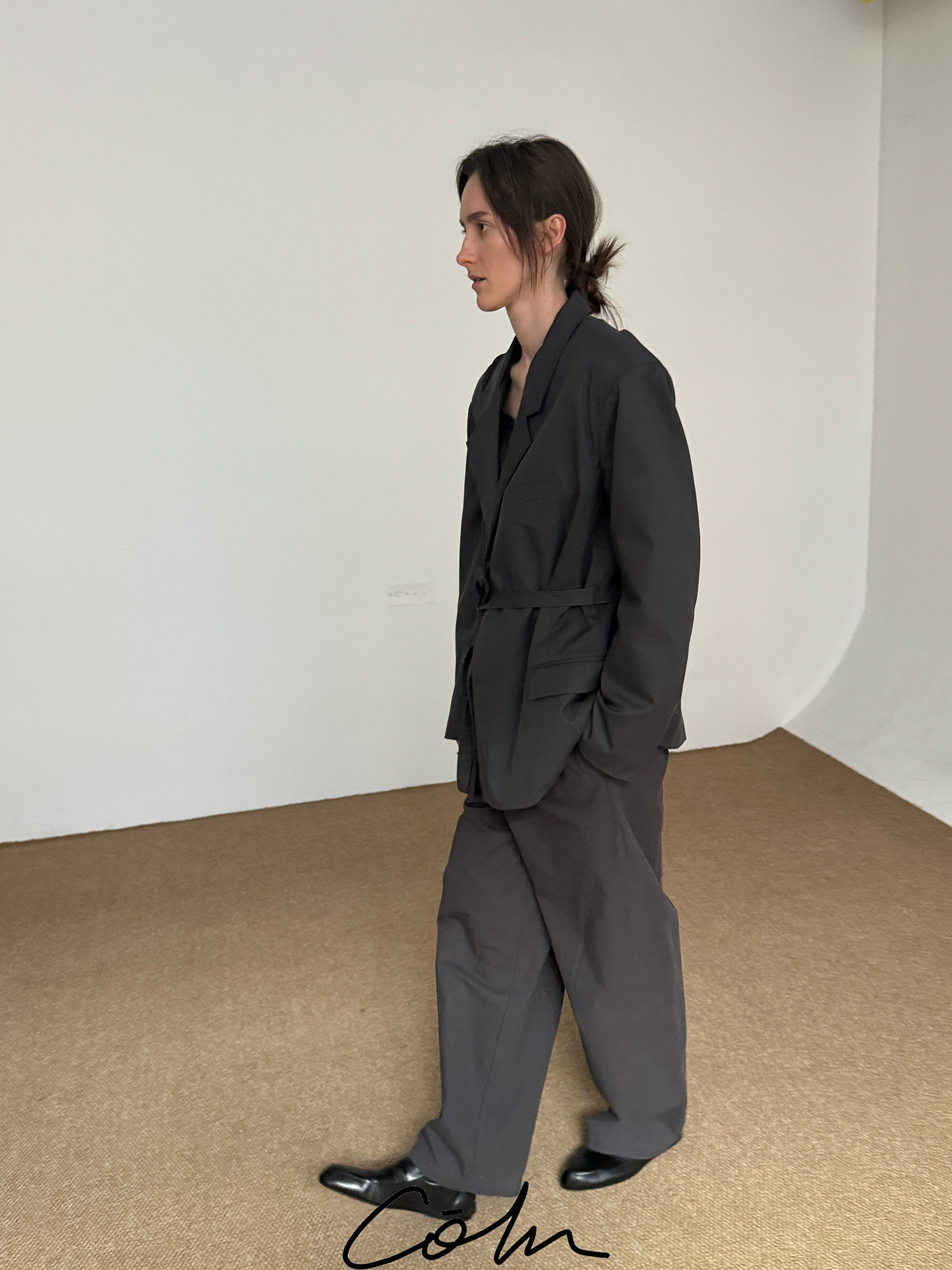 COLN Double-breasted Belt Suit