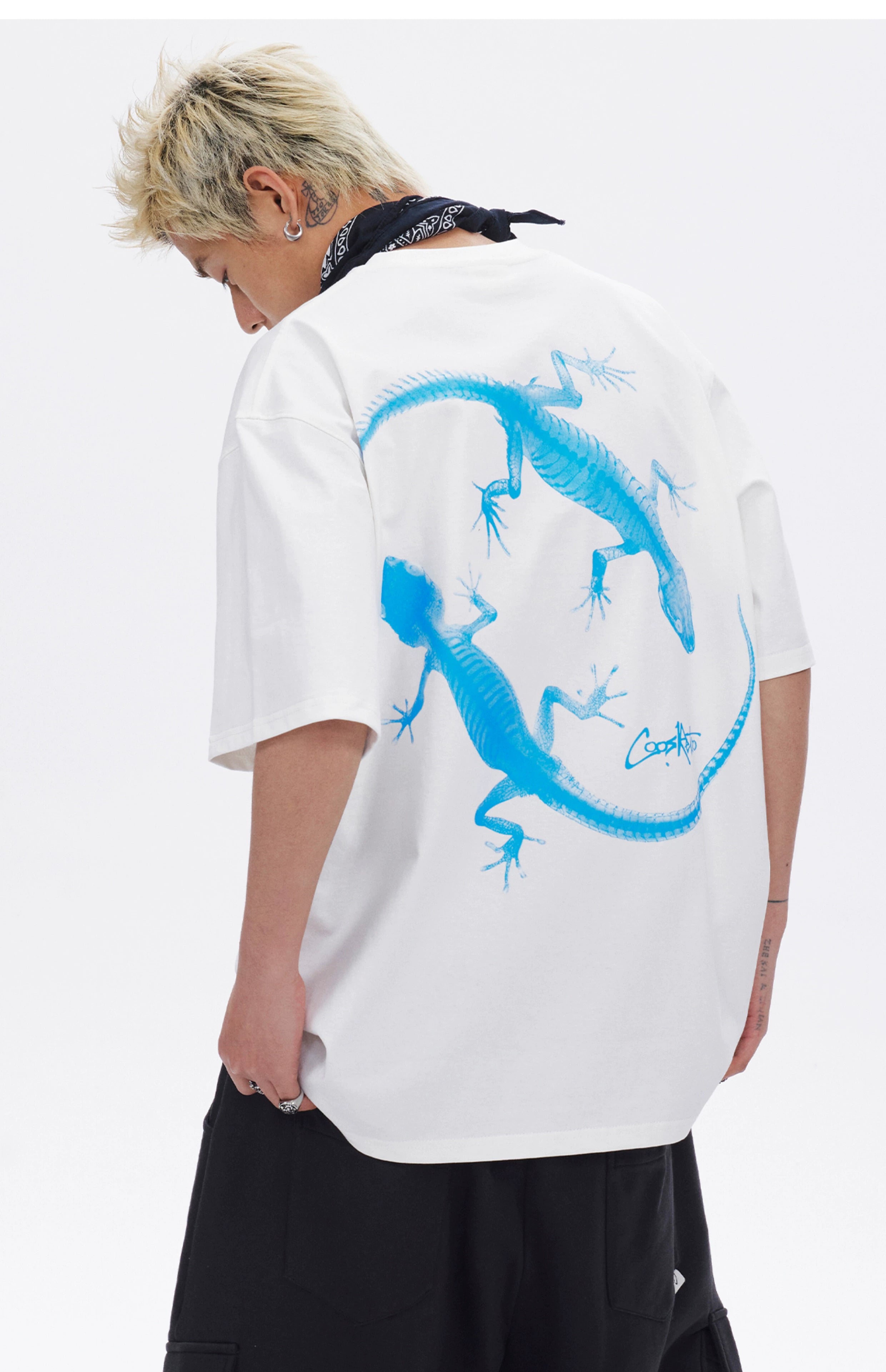 CoosRetro Retro Back Gecko Print Logo Tee