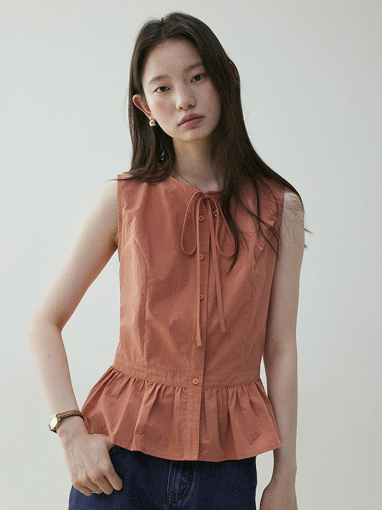 VOOE Strap-on Pleated Sleeveless Doll Shirt