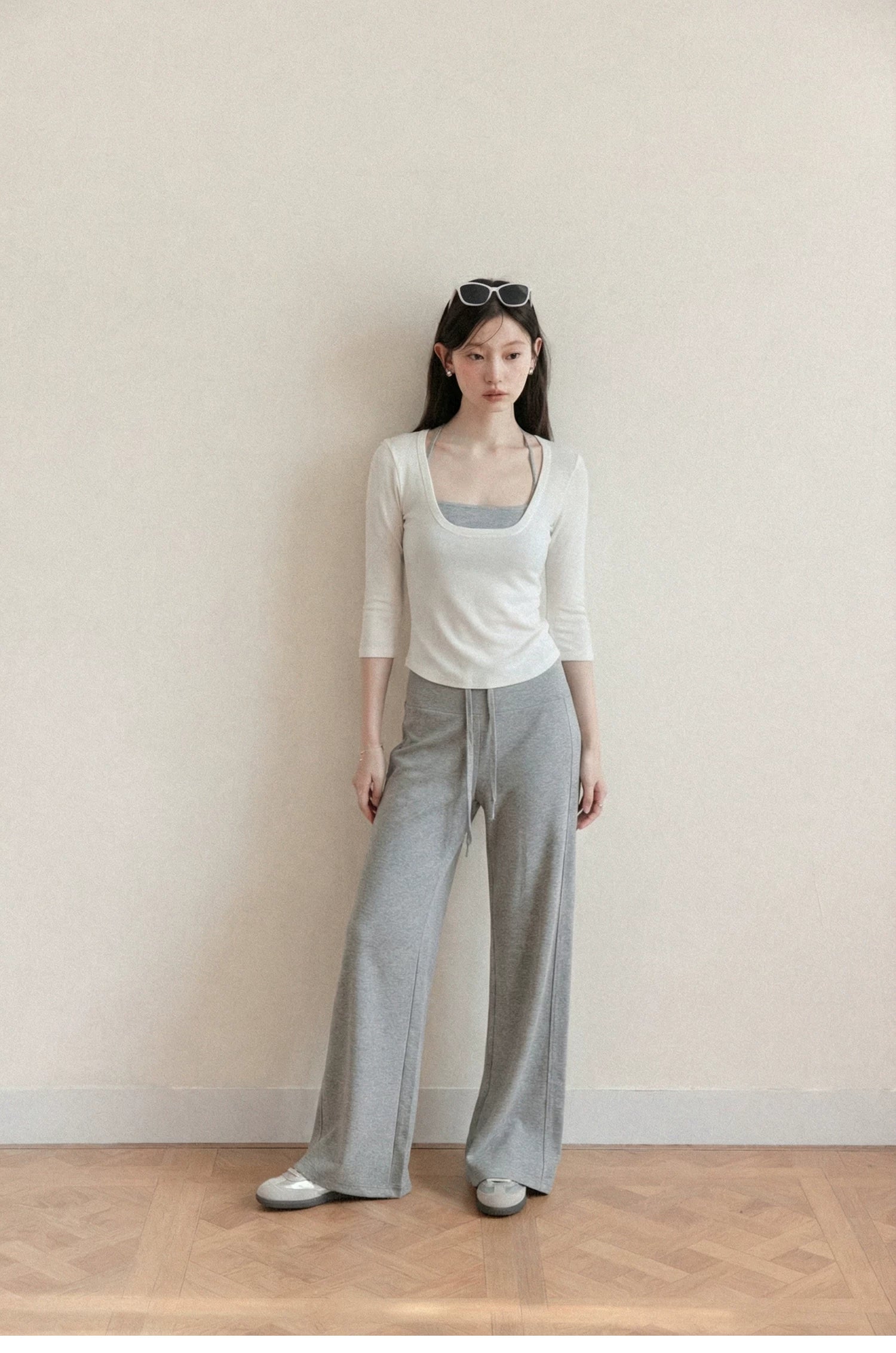 Cantonstory U-neck Suspender Five-quarter Sleeve Tee Slacks Set