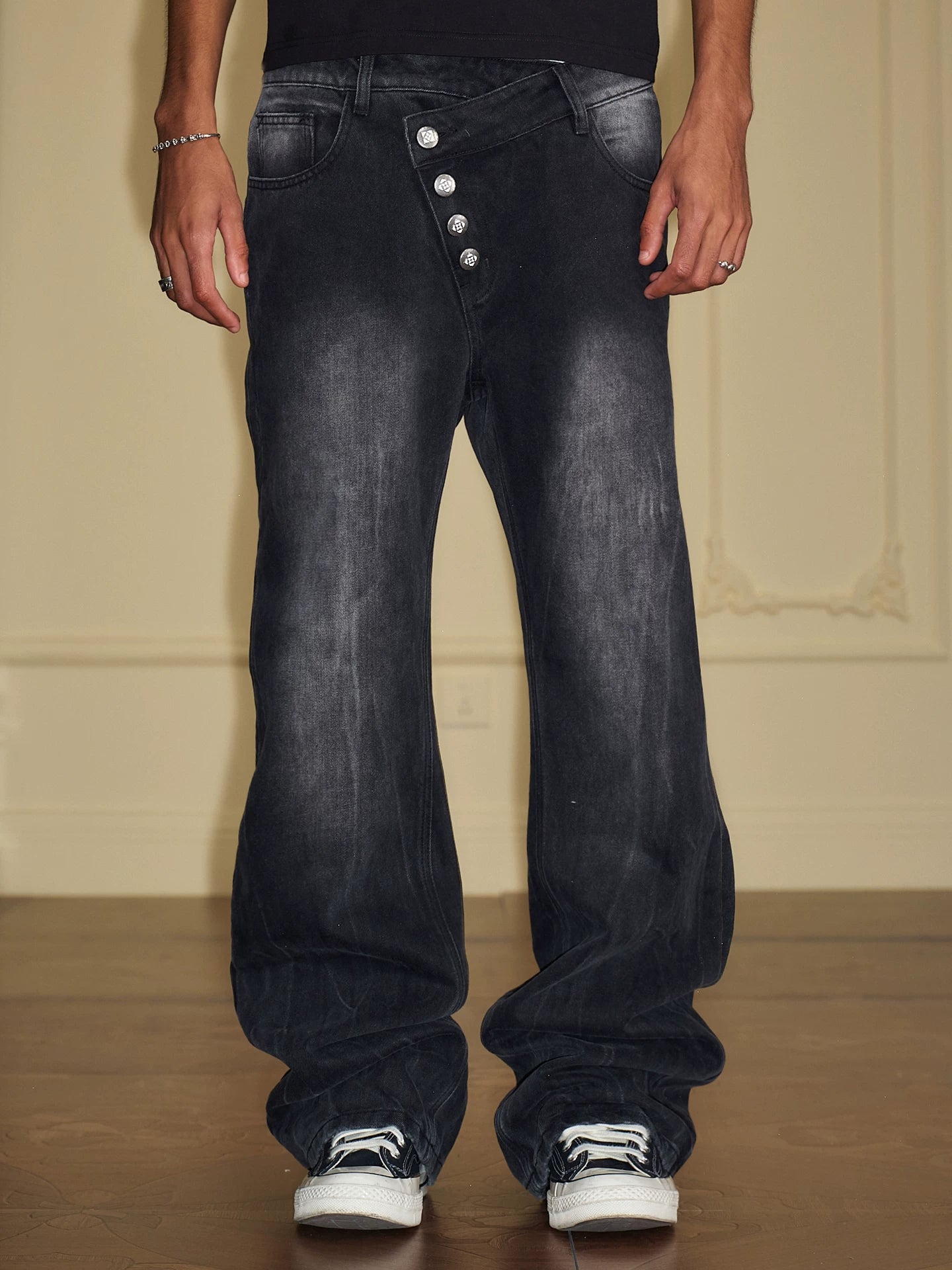 YADcrew Loose Retro Straight Jeans